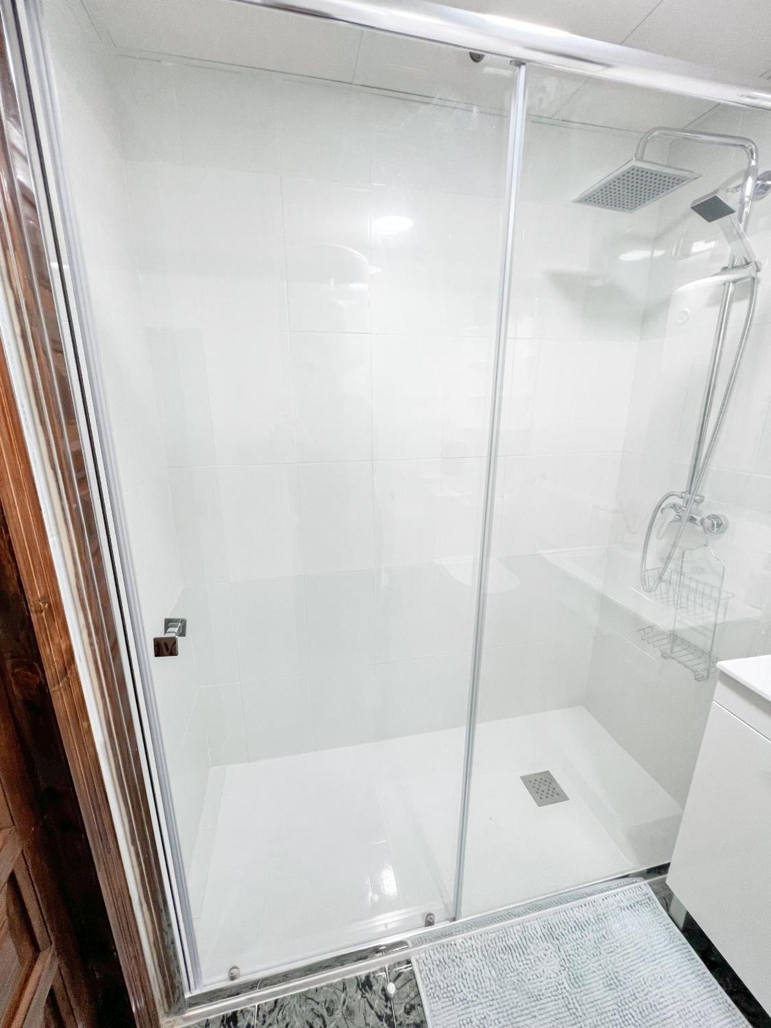 Cozy And Bright Flat With Pool Apartment ตอร์เรโมลิโนส ภายนอก รูปภาพ