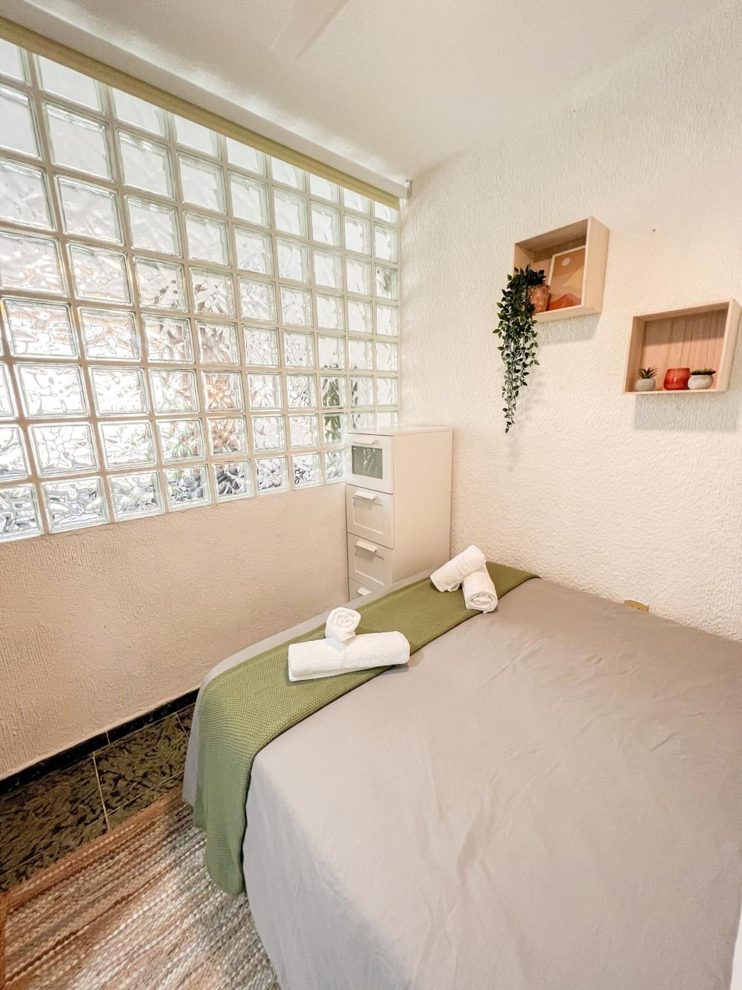 Cozy And Bright Flat With Pool Apartment ตอร์เรโมลิโนส ภายนอก รูปภาพ